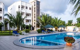 Leomilo Holidays