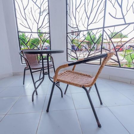 Leomilo Holidays Diani Beach Exterior photo
